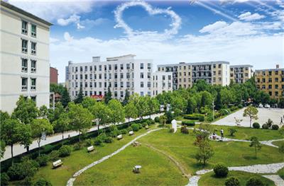 �ڰ���ȥ����W(xu��)��(x��)�C(j��)�һ�w���� 