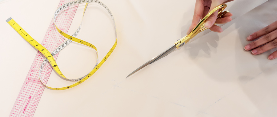 �����ػʍu�W(xu��)���b�O(sh��)Ӌ(j��)��(y��ng)��(b��o)�������W(xu��)У��