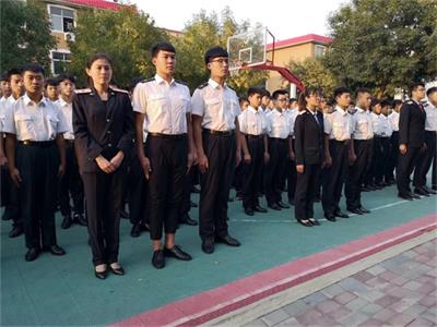 ��ʯ���f�W(xu��)�F·���I(y��)ȥ�Ă�(g��)�W(xu��)У�� 