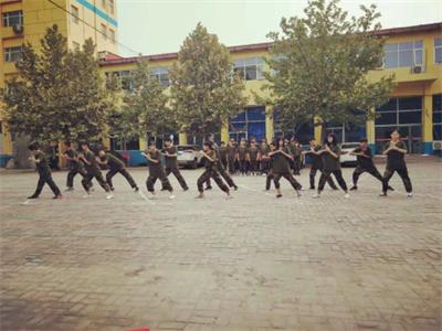 ���_�O(sh��)�C�һ�w���󌣰�ČW(xu��)У���� 