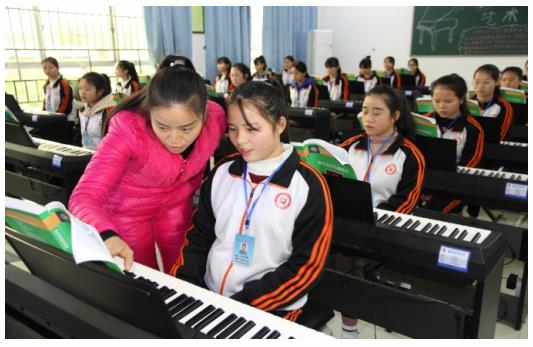 �V���Ƽ����Q(m��o)�߼������WУ��������