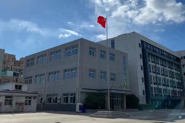 ��ɽˇ�g�WУ����Щ�����l����