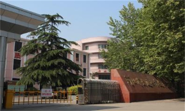 �ӱ�ʡ��ͨ�I(y��)���g(sh��)�W(xu��)У�]݆ӆ�ΰ�͘I(y��)�ʸ߆���